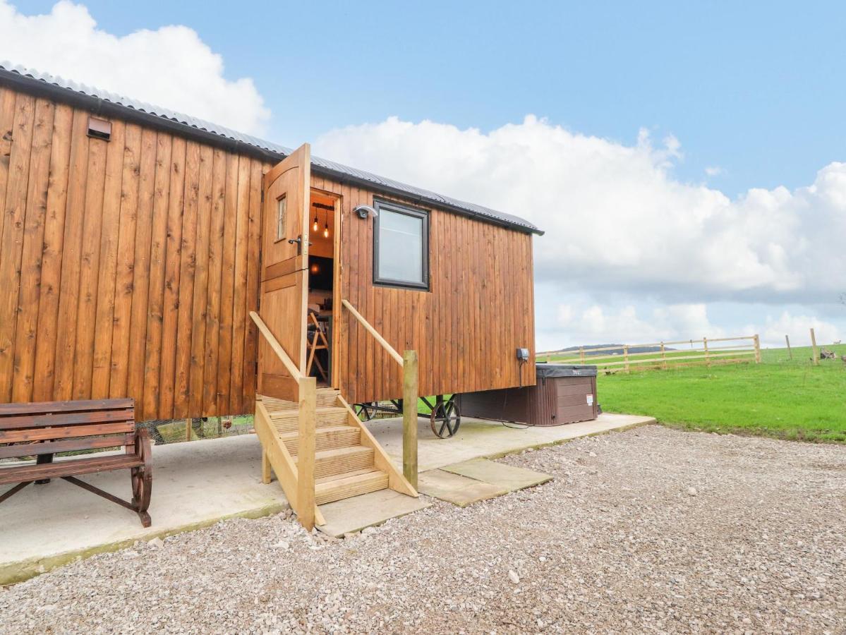 Hillcrest Shepherds Hut Preston  Bagian luar foto